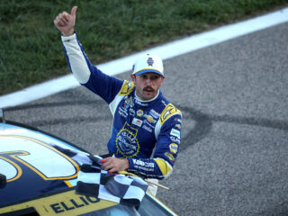 Chase Elliott takes home NASCAR Cup Series Most Popular Driver Award for eighth straight season