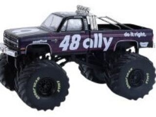 Cyber Monday sale: Find the perfect gift for the Hendrick Motorsports fan in your life this Christmas!